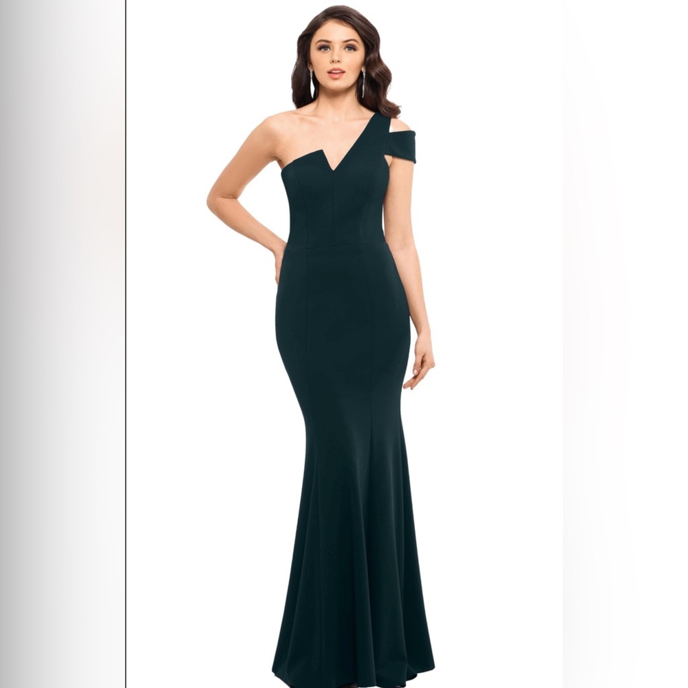 Betsy & Adam Women's Long One Shoulder Sleeveless dress